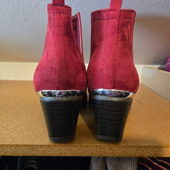 Women's Red Suede Pull on Ankle Boots. Approx. 2" Heel, Size 11 - Picture 2 of 3